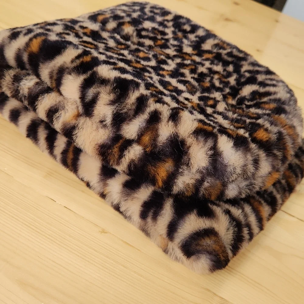 Zara faux fur